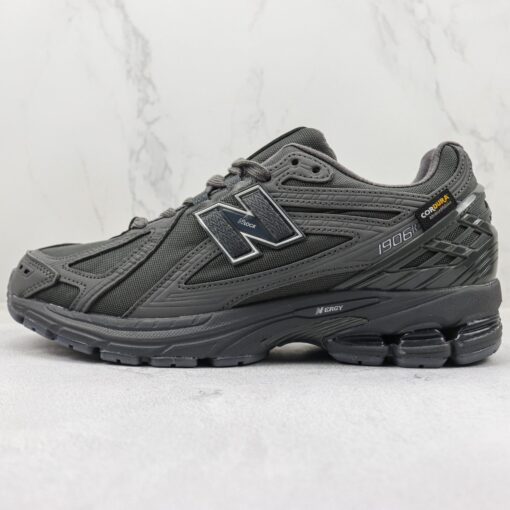 New Balance 1906R Cordura Magnet