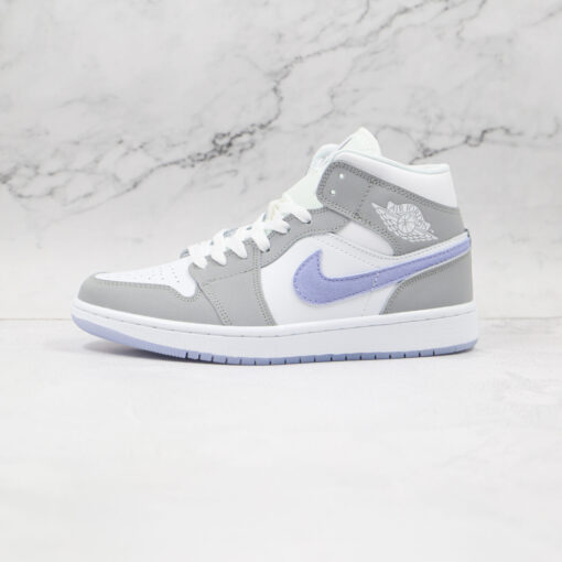NIKE Air Jordan 1 Mid WMN
