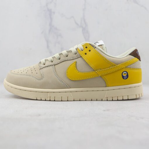 Nike Dunk Low LX Banana