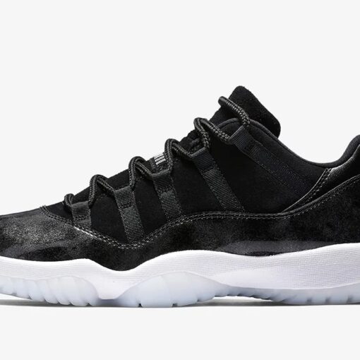 NIKE AIR JORDAN 11 LOW BLACK