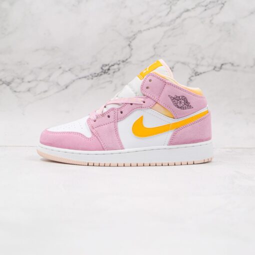 NIKE Air Jordan 1 Mid SE Arctic Pink
